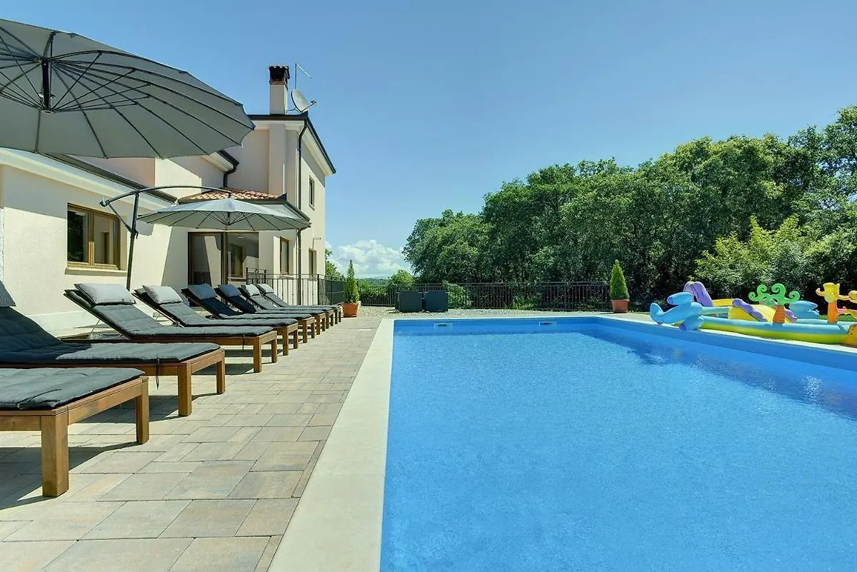 Villa Casa Ivano 罗维尼